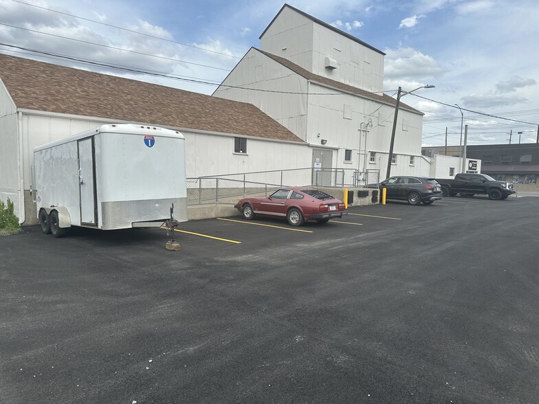More Photos Of 1105 1st Ave N, Billings Storefront Retail Office For Sale