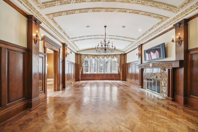 More Photos Of 3448 Rue Stanley, Montréal Office For Sale