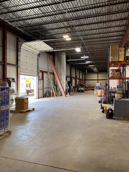 More Photos Of 2575 Broadway, Cheektowaga Warehouse For Sale