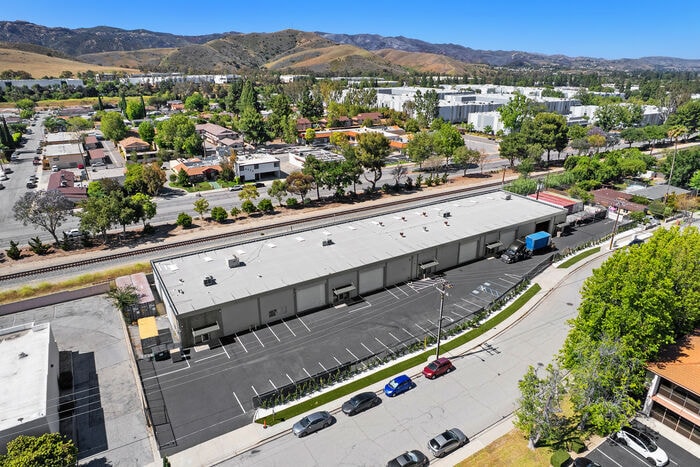 More Photos Of 4226 Valley Fair St, Simi Valley Manufacturing For Sale