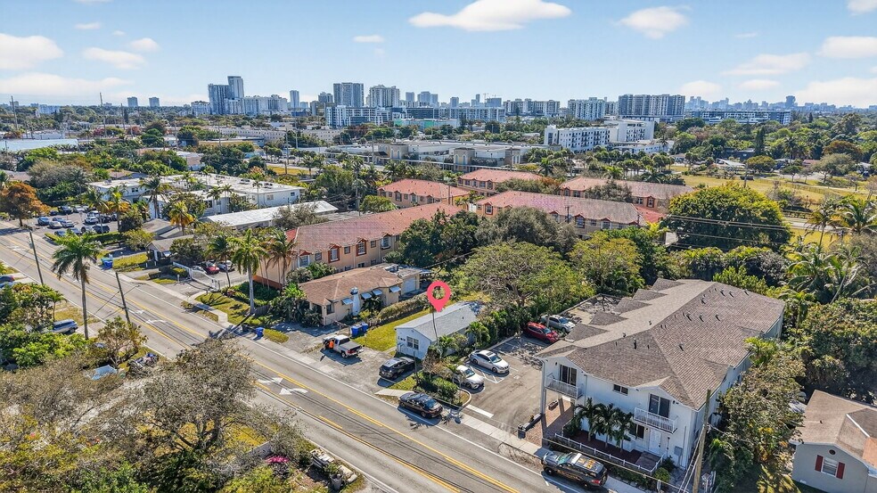 More Photos Of , Hollywood Multifamily For Sale