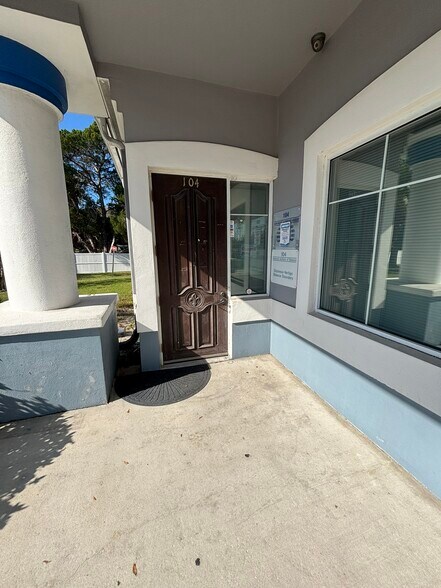 More Photos Of 11031 US Hwy 19 N, Port Richey Medical For Lease
