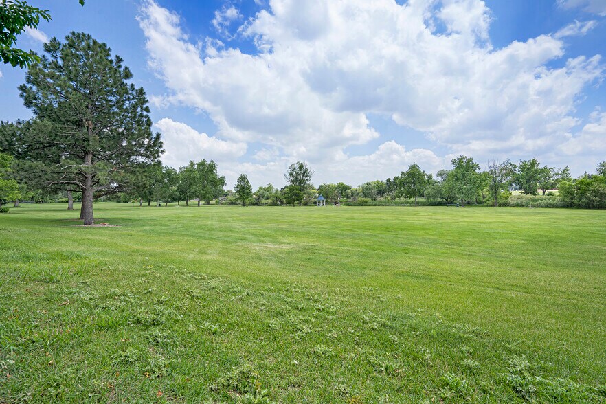 More Photos Of 11154 Huron St, Northglenn Medical For Sale