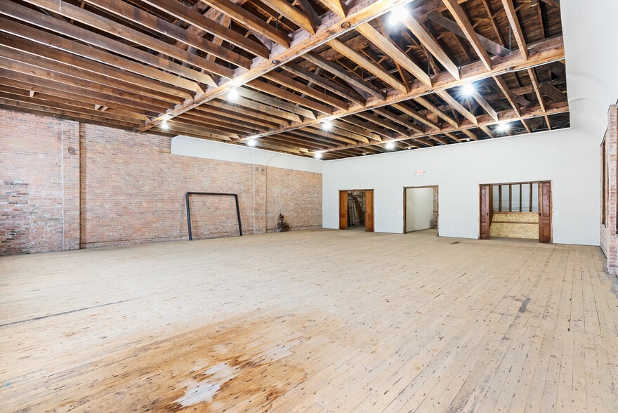 More Photos Of 4654 Water St, Columbiaville Storefront Retail Residential For Sale