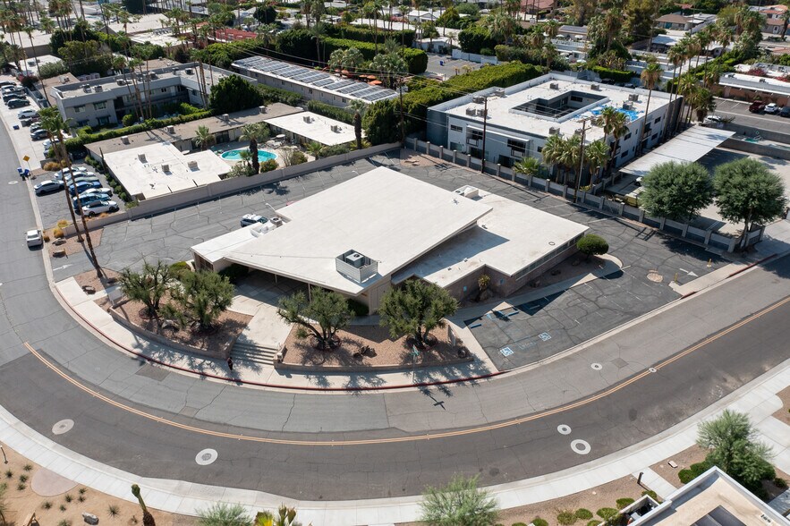 More Photos Of 605 S Riverside Dr, Palm Springs Religious Facility For Sale
