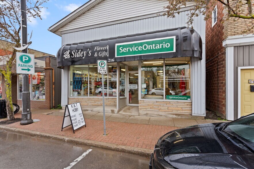 More Photos Of 216 King St, Port Colborne Storefront For Sale
