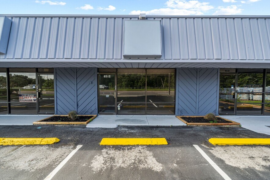 More Photos Of 8510 State Road 52, Hudson Storefront For Sale