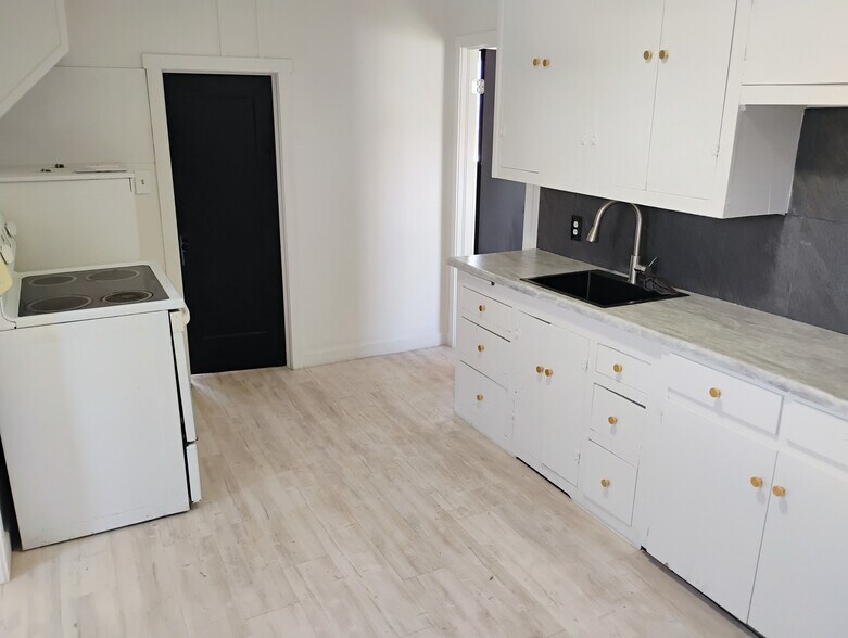 More Photos Of 125 Shoup Ave W, Twin Falls Multifamily For Sale