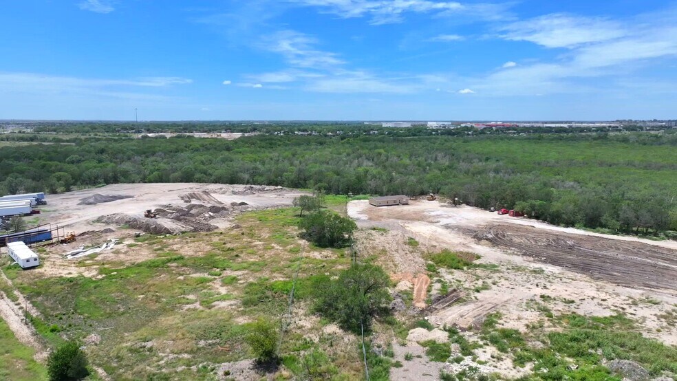 Primary Photo Of SE I-410 Access Rd, San Antonio Land For Sale