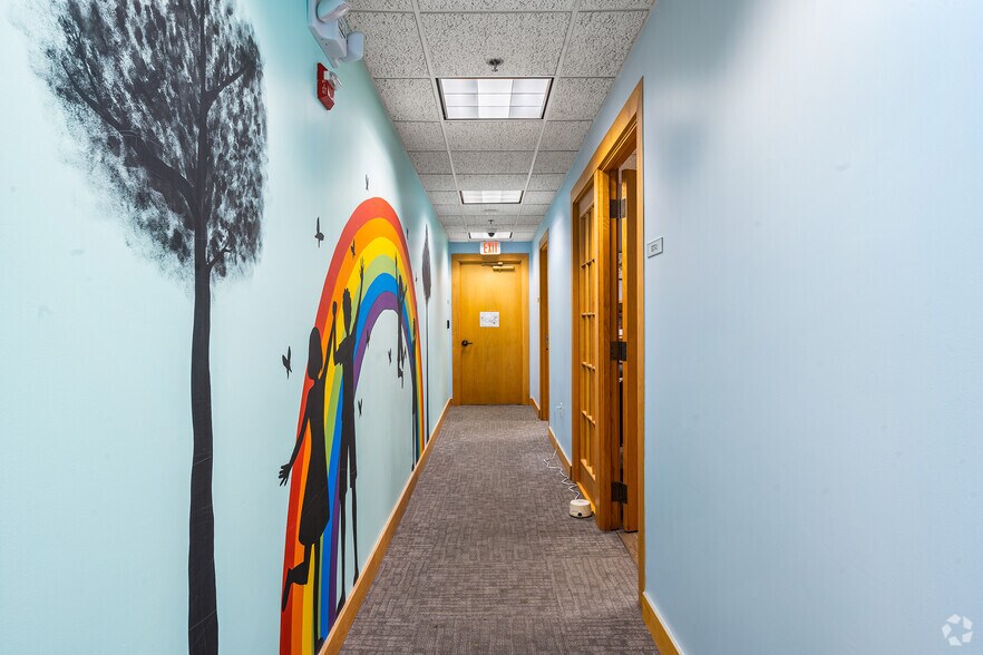 More Photos Of 255 Bank St, Waterbury Office For Sale