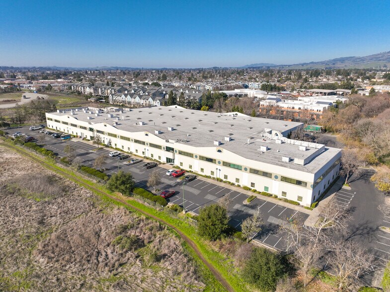 Primary Photo Of 1450 Technology Ln, Petaluma Warehouse For Lease