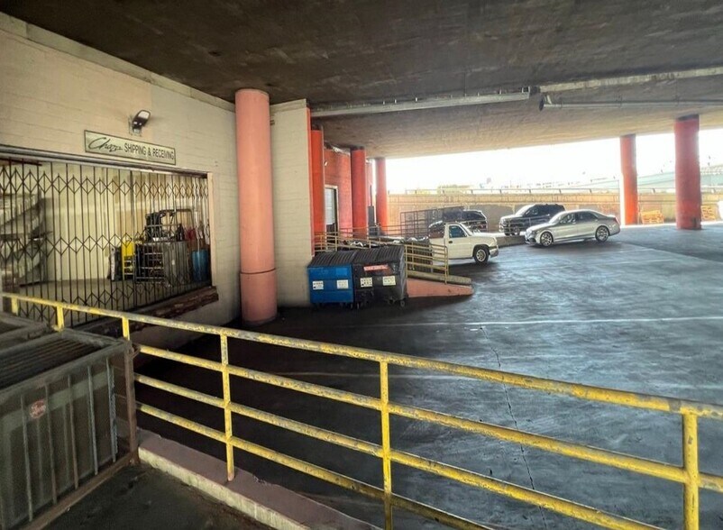 More Photos Of 1620 S Los Angeles St, Los Angeles Warehouse For Lease