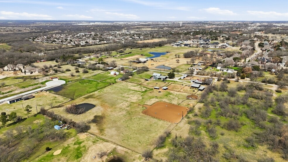 Primary Photo Of 309 Sanders Rd, Denton Land For Sale