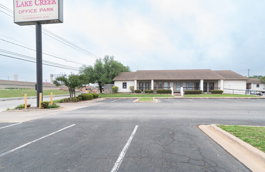 More Photos Of 13740 Research Blvd, Austin Office For Sale