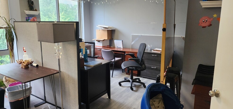 More Photos Of 44335 Premier Plz, Ashburn Medical For Sale