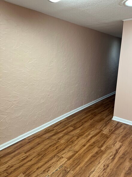 More Photos Of 702 Arcadia Cir NW, Huntsville Office Residential For Sale