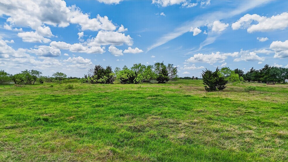 More Photos Of 2869 Ranch Rd, Whitesboro Land For Sale