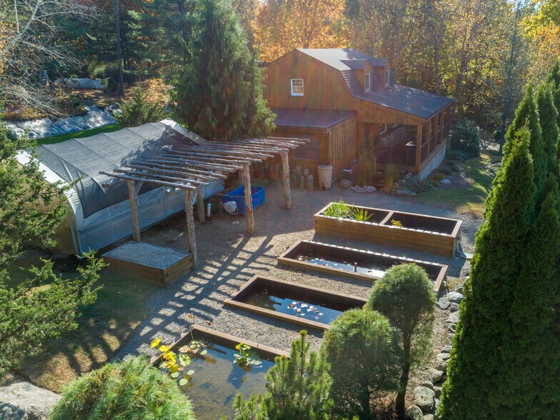 More Photos Of , Tolland General Retail For Sale