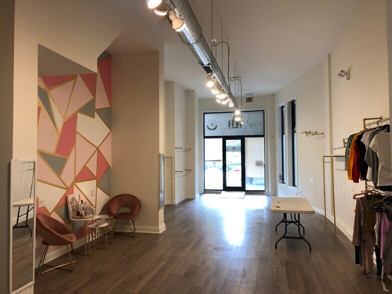 More Photos Of 2800-2802 W Chicago Ave, Chicago Apartments For Sale