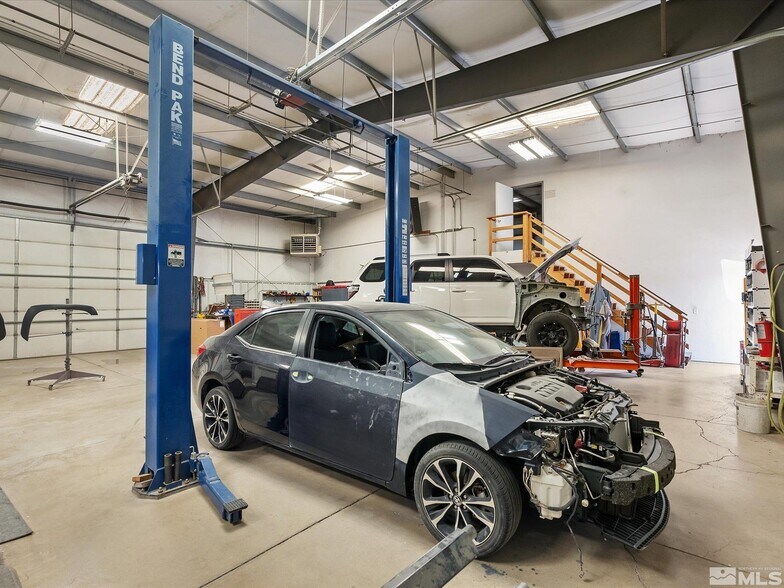 More Photos Of 810 W 6th St, Winnemucca Flex For Sale