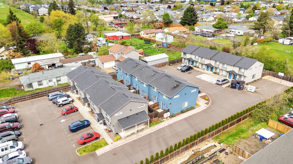 More Photos Of , Lebanon Multifamily For Sale