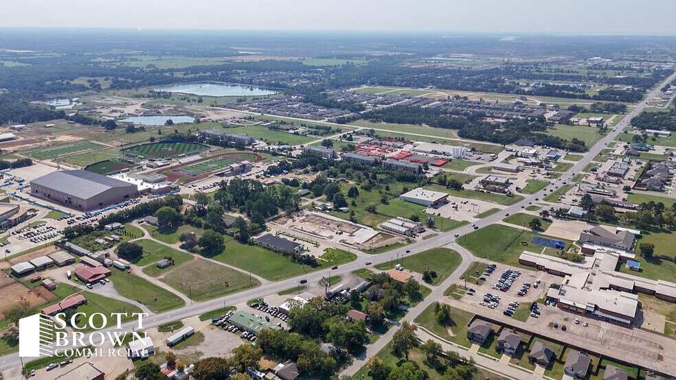 More Photos Of 500 Pine Ridge Lane, Aubrey General Retail For Lease