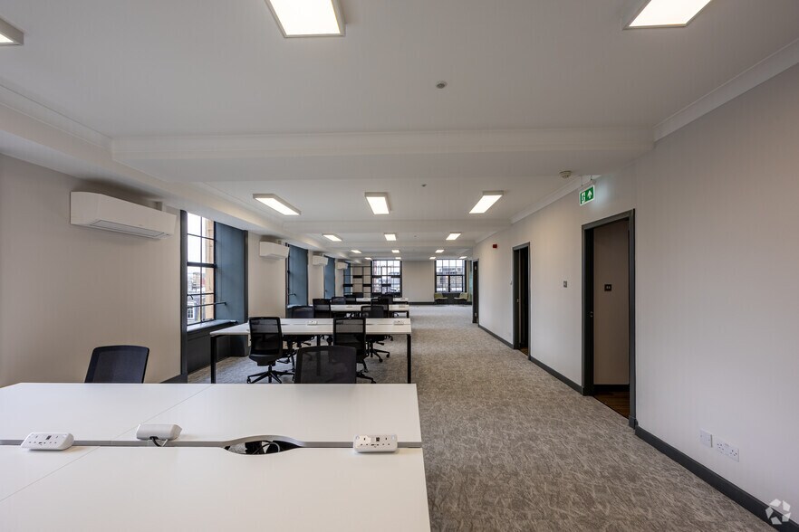 More Photos Of 78 St Vincent St, Glasgow Office For Lease