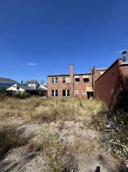 More Photos Of 701-711 W Wyoming Ave, Lockland Apartments For Sale