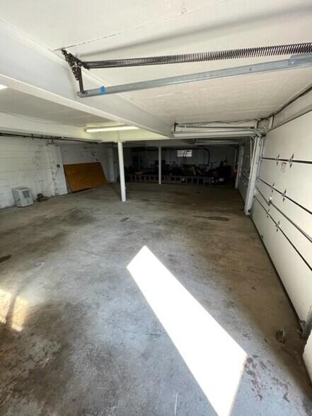 More Photos Of 2933 W Germantown Pike, Eagleville Loft Creative Space For Lease