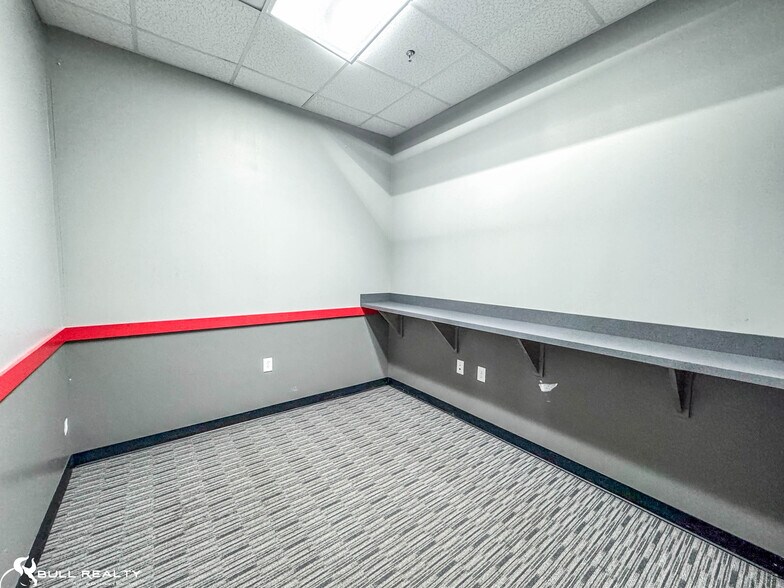 More Photos Of 1839 Buford Hwy, Buford Medical For Lease