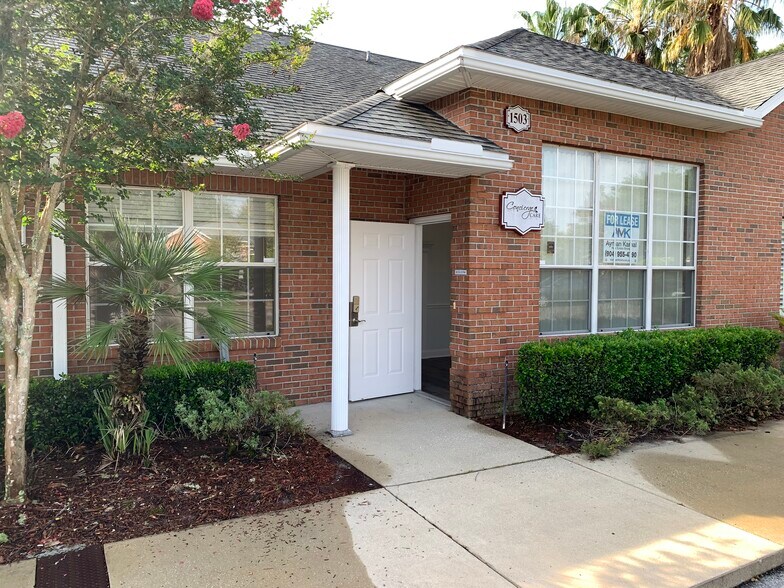 More Photos Of 6817 Southpoint Pky, Jacksonville Medical For Lease