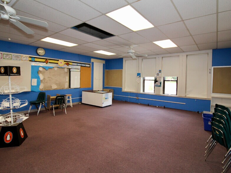 More Photos Of 115 Lewis Ave, Meriden Office Residential For Sale