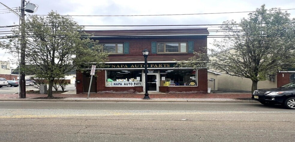 Primary Photo Of 1076 Ringwood Ave, Haskell General Retail For Sale