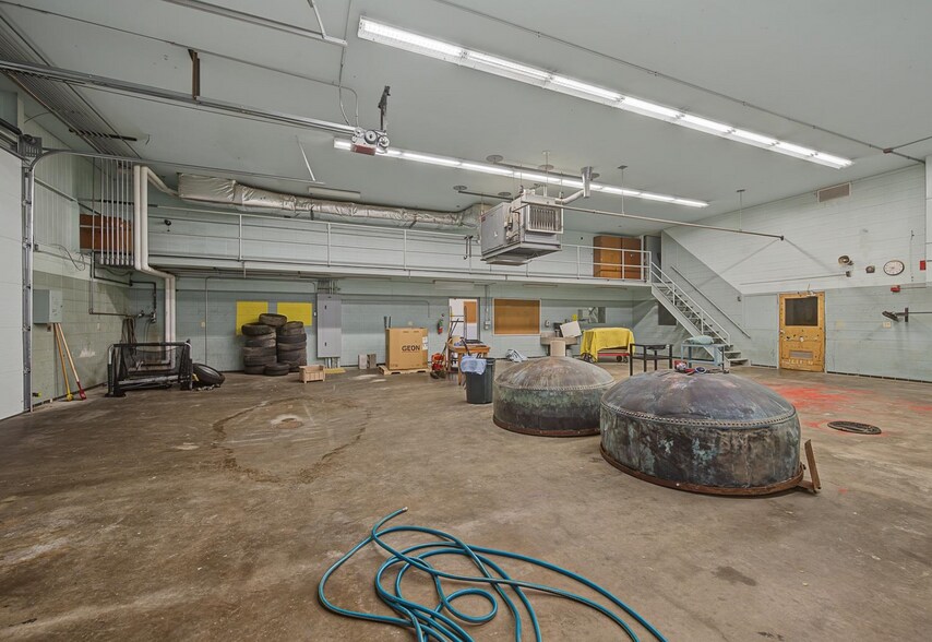 More Photos Of 1600 26th St, Monroe Schools For Sale