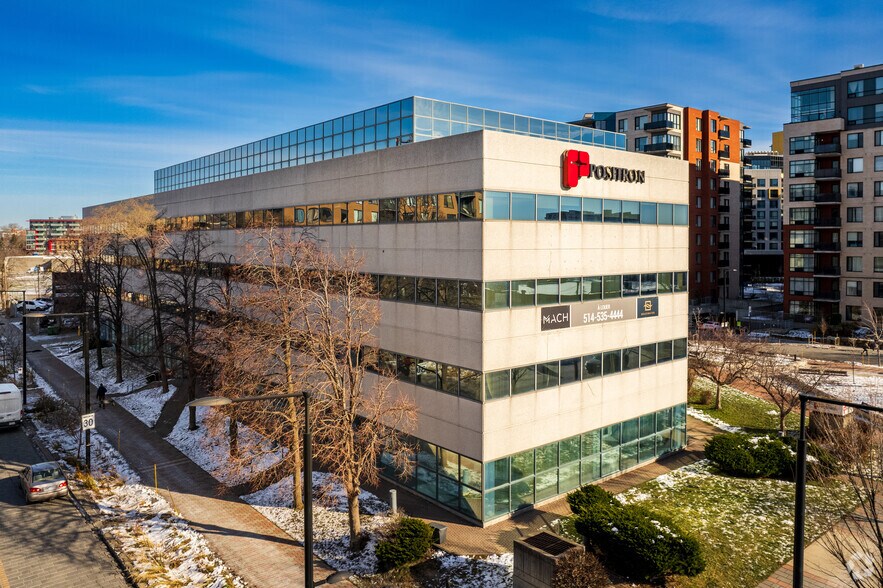 More Photos Of 5101-5151 Rue Buchan, Montréal Office For Lease