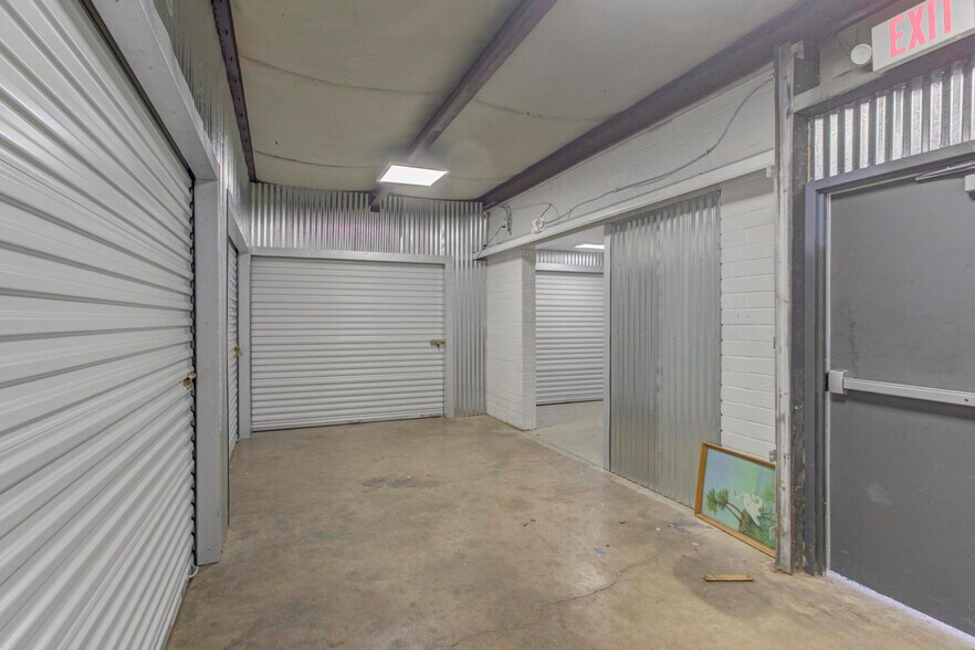 More Photos Of 113 W Cedar Ln, Payson Auto Repair For Sale