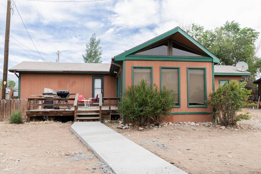 More Photos Of 605 4th Ave, Fort Garland Hotel For Sale