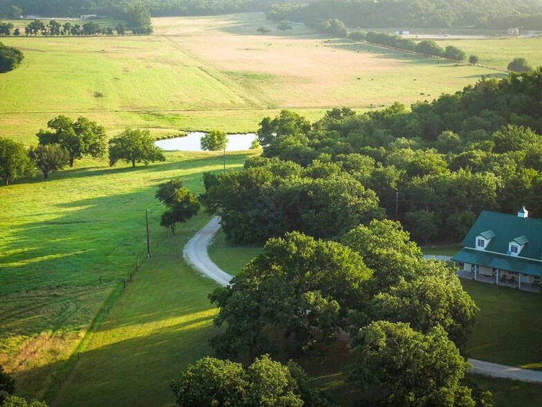 More Photos Of 0 County Road 328, Era Land For Sale