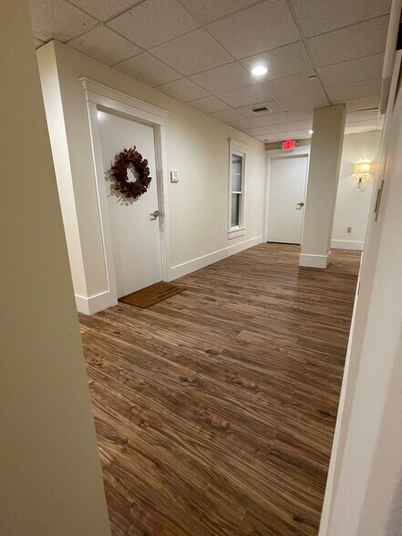 More Photos Of 1224 S Queen St, York Medical For Lease