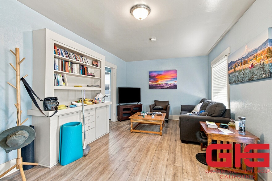 More Photos Of 146-154 N Holliston Ave, Pasadena Rehabilitation Center For Sale