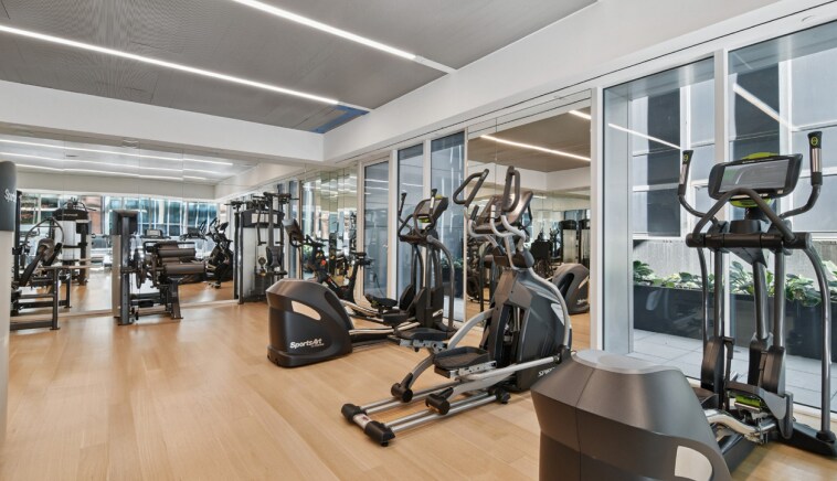 More Photos Of 133 W 52nd St, New York Apartments For Lease