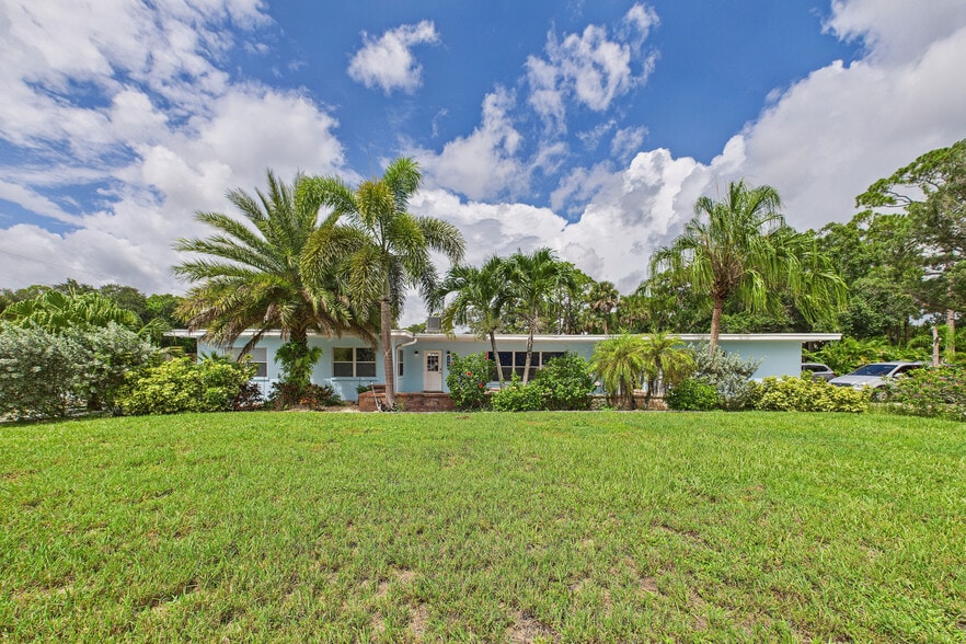 More Photos Of 1340 S Wickham Rd, West Melbourne Daycare Center For Sale