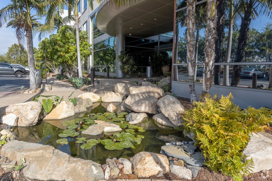 More Photos Of 300 Rancheros Dr, San Marcos Office For Lease