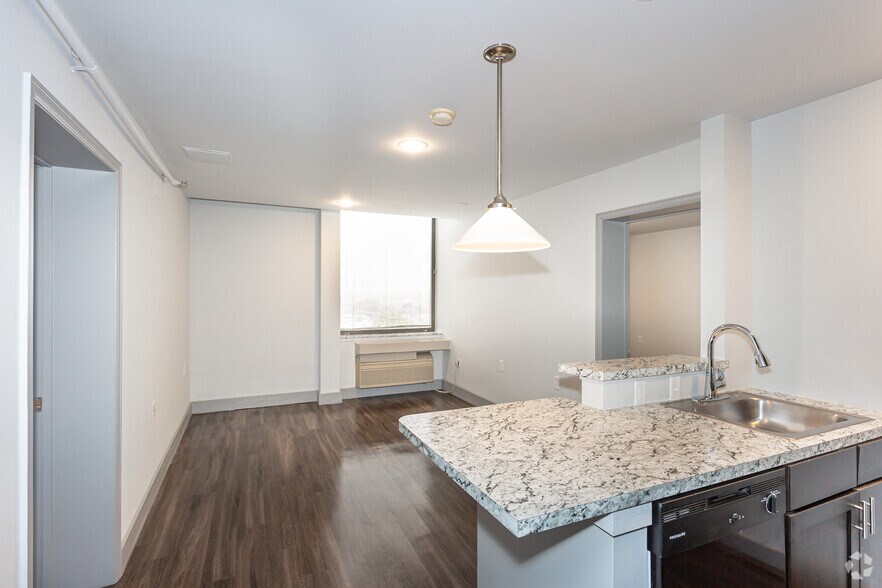 More Photos Of 612 Garfield Ave, Kansas City Apartments For Lease