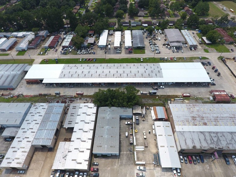 More Photos Of 11765 Darryl Dr, Baton Rouge Warehouse For Lease