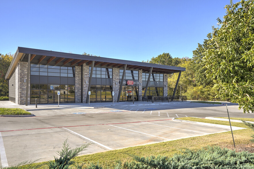 Primary Photo Of 771 W Tucson St, Broken Arrow Restaurant For Lease