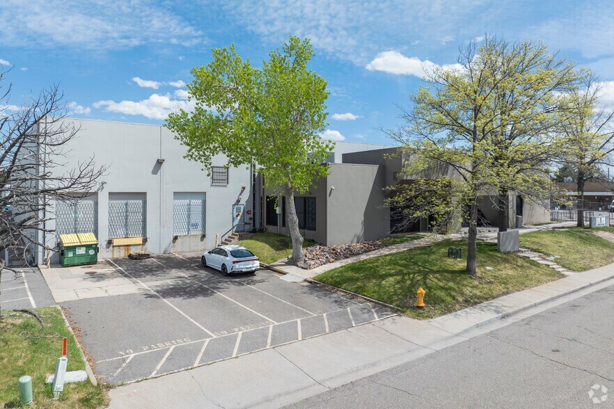 Primary Photo Of 4750 Nome St, Denver Warehouse For Sale