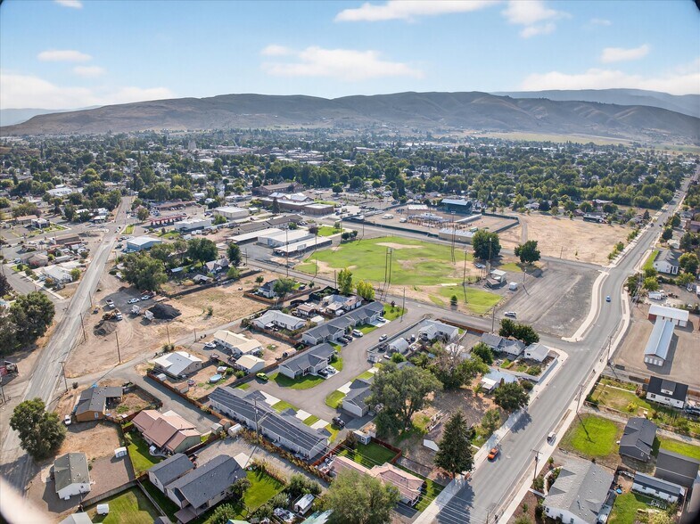 More Photos Of 2840 Clark St, Baker City Multifamily For Sale