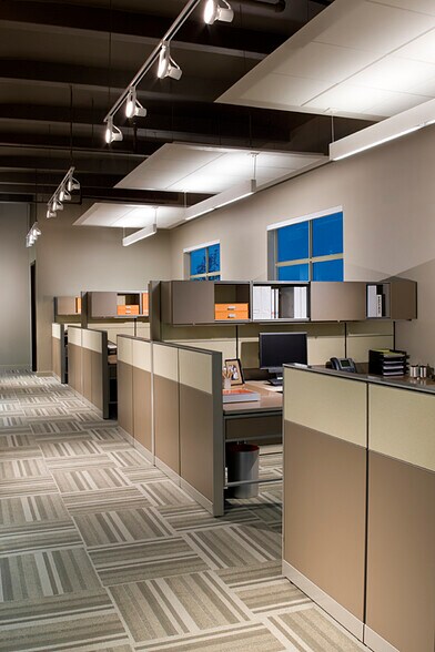 More Photos Of 500 S Dixie Hwy, Coral Gables Office For Lease