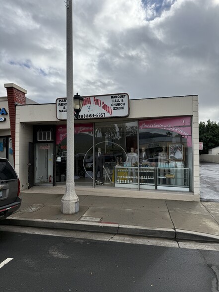 More Photos Of 606 N Maclay Ave, San Fernando Apartments For Sale